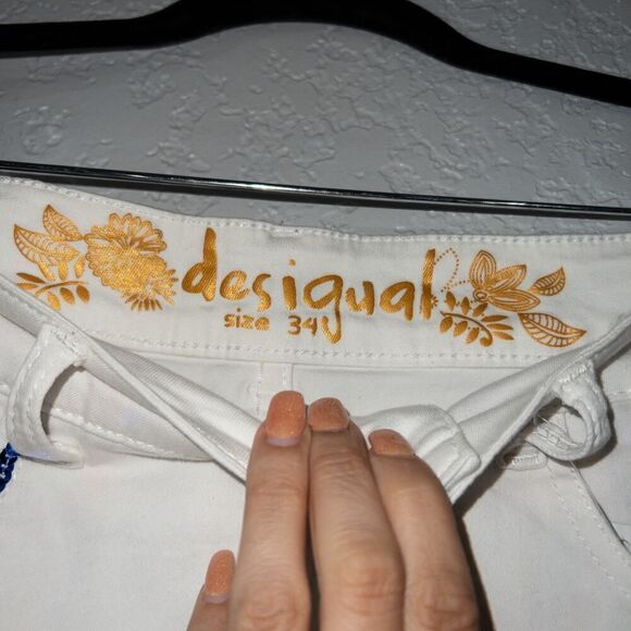 NWT Desigual White & Blue Tie Dye Denim Lace Mini Skirt Size 4 - Picture 9 of 11